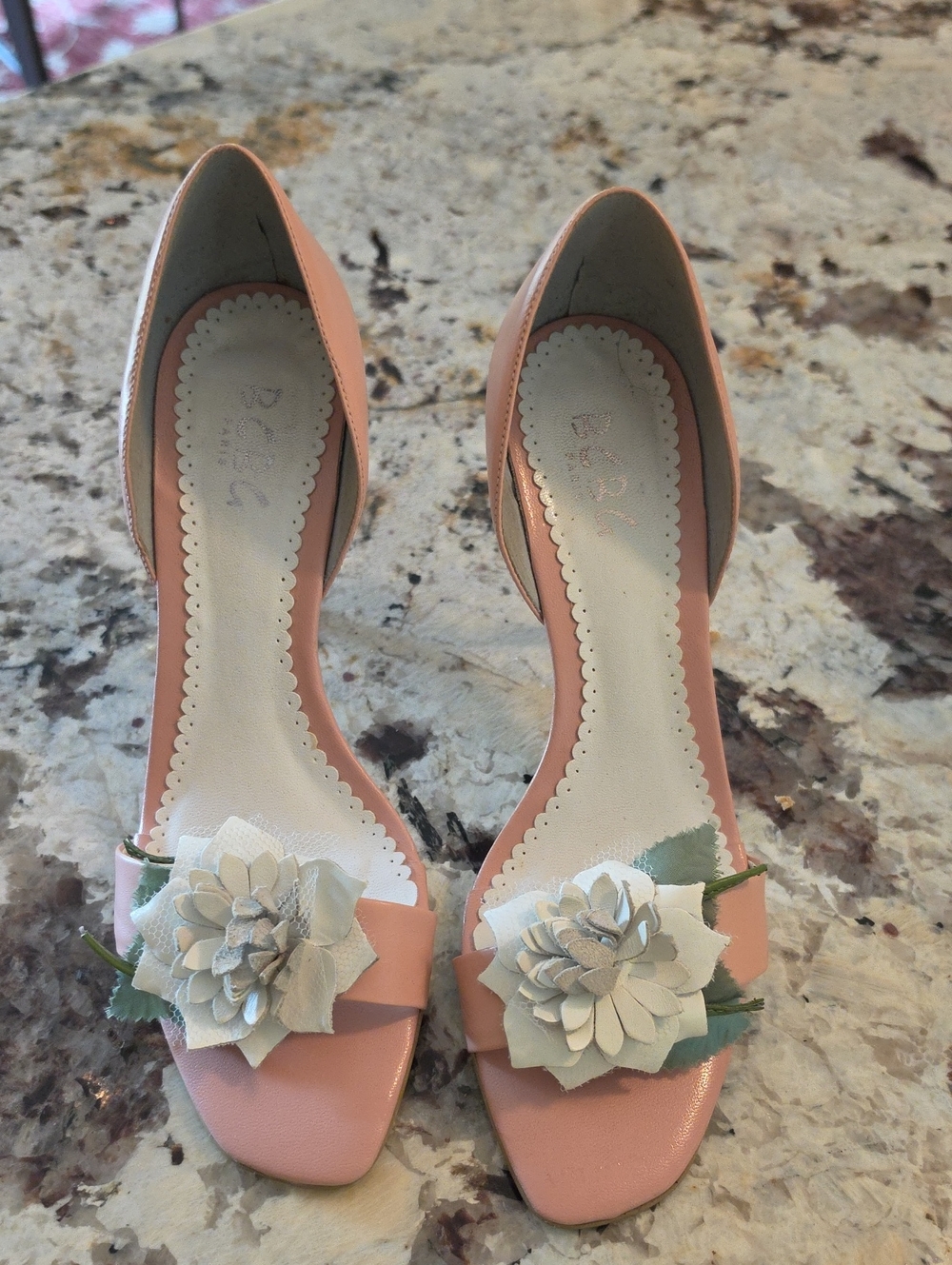 BCBG Floral Pink Heels Like New